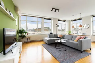 apartment de 110m2 à louer pour 2900€/mois à Burgemeester Marijnenlaan 80, The Hague
