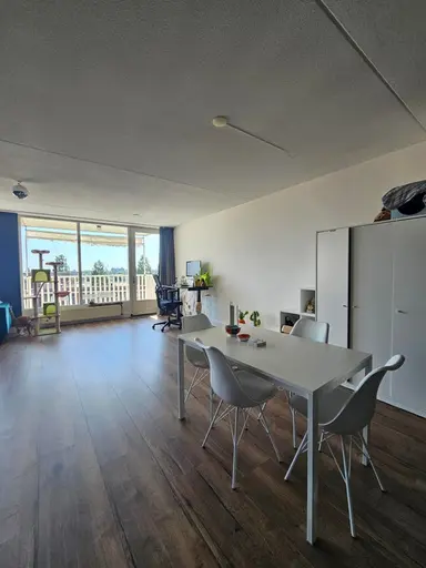 apartment di 91m2 in affitto a 2100€/mese a Stationsplein, Schiedam