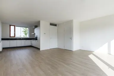 136m2 house te huur voor 1390€/maand in Zijdevlinder 29a, Nijkerk