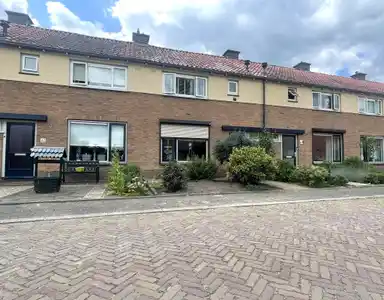 house de 79m2 à louer pour 966€/mois à Kamilleweg 2357, Heerde