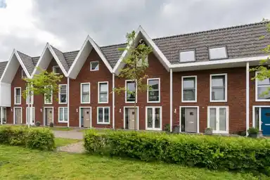 124m2 house to rent for 2750€/month in Koraalzwamplantsoen 16, Utrecht