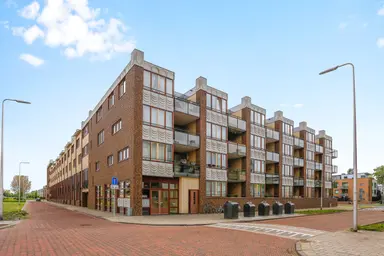 apartment di 101m2 in affitto a 1745€/mese a Zuidpoolsingel 344, Alphen aan den Rijn