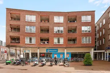 87m2 apartment to rent for 1595€/month in Damstraat 6C, Leidschendam