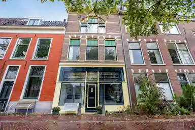 100m2 house to rent for 2750€/month in Herengracht 132, Leiden