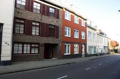 room di 150m2 in affitto a 764€/mese a Dorpstraat, Maastricht