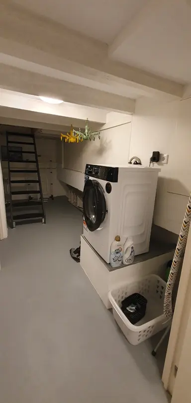 15m2 room to rent for 515€/month in Zestienhovensekade, Rotterdam