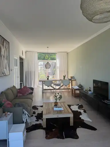 100m2 room to rent for 1000€/month in Jaagpad, Rijswijk