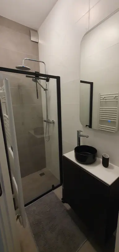 12m2 room to rent for 455€/month in Zestienhovensekade, Rotterdam