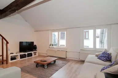 100m2 apartment to rent for 1439€/month in Rechtstraat, Maastricht