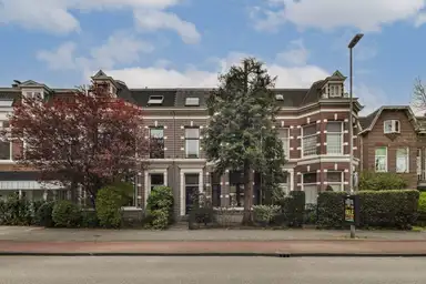 house di 240m2 in affitto a 4000€/mese a Zijlweg 134, Haarlem