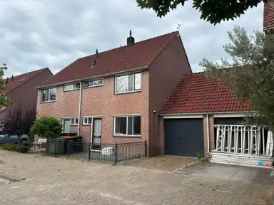 house di 112m2 in affitto a 1900€/mese a Acacia 25, Hoorn