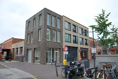 78m2 apartment to rent for 1176€/month in Drongelenplein 66, Hoofddorp