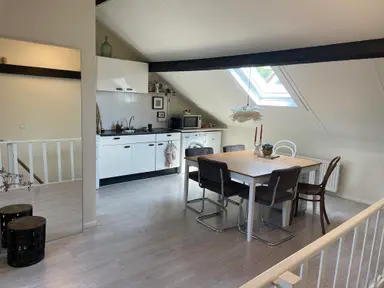 studio de 49m2 à louer pour 820€/mois à Heerderweg, Maastricht