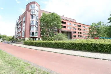 apartment de 95m2 à louer pour 2750€/mois à Afroditekade 176B, Amsterdam