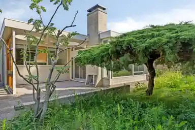 192m2 house to rent for 4850€/month in Glazoenowlaan 3, Rotterdam