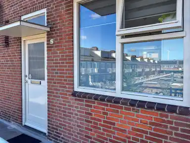 106m2 apartment to rent for 1795€/month in Plein 1945 42, IJmuiden