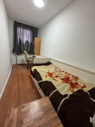 10m2 room zu vermieten für 700€/Monat in Hilledijk, Rotterdam