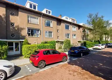 room de 75m2 à louer pour 975€/mois à Adriaen van Ostadelaan, Amstelveen