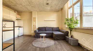 studio di 31m2 in affitto a 1375€/mese a Amsterdamse Veerkade, The Hague