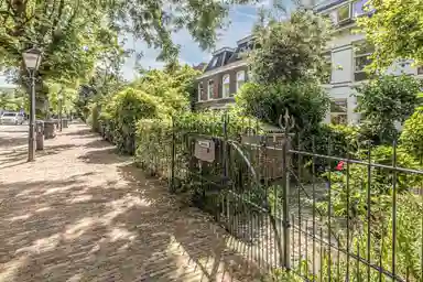 144m2 house te huur voor 3750€/maand in Hoflaan 33, Rotterdam
