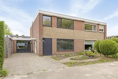 150m2 house to rent for 1750€/month in Rochusstraat 4, Venray