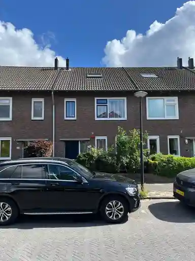 128m2 house to rent for 3500€/month in Fie Carelsenlaan 71, The Hague
