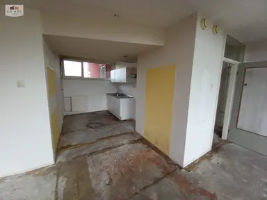 80m2 apartment to rent for 140€/month in Lemelerberg, Capelle aan den IJssel