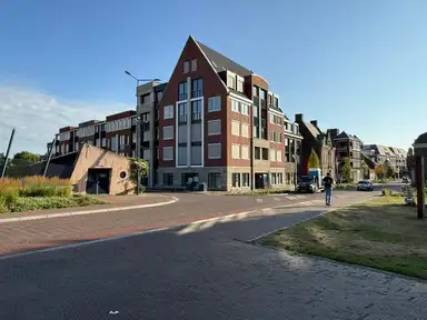 110m2 apartment zu vermieten für 2090€/Monat in Spoorweglaan 5682, Best