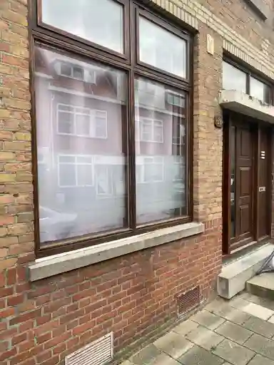 145m2 house to rent for 4620€/month in Paulus Potterstraat, Schiedam