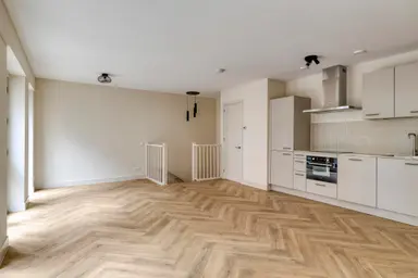 apartment di 71m2 in affitto a 3500€/mese a Utrechtsedwarsstraat 48E, Amsterdam