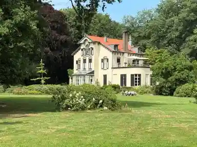 92m2 apartment to rent for 1595€/month in Edeseweg 128, Bennekom