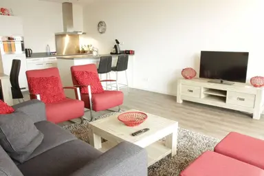 apartment de 61m2 à louer pour 2495€/mois à Kruisplein, Rotterdam