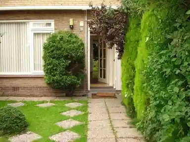 130m2 house to rent for 2950€/month in Klaasje Zevensterstraat 6, Amstelveen