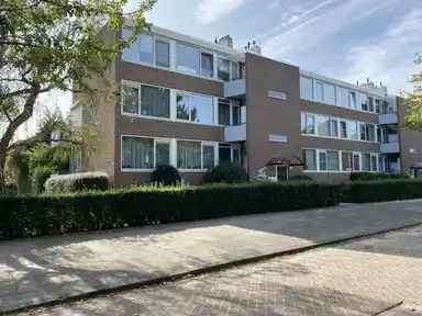 82m2 apartment te huur voor 2500€/maand in Van Beethovensingel 21, Rotterdam