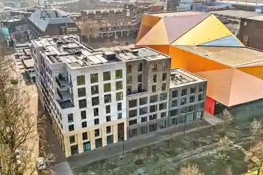 apartment de 80m2 à louer pour 2495€/mois à Agoraweg 115, Lelystad