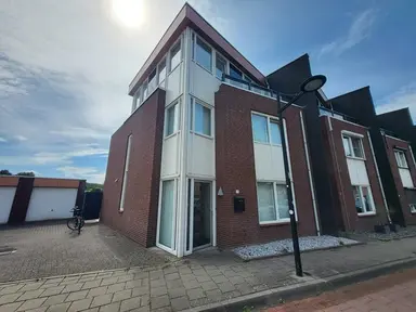 125m2 house to rent for 1650€/month in P6 Zuiderpoort, Echt