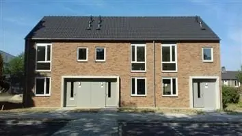 113m2 house to rent for 1395€/month in Menuetstraat 28, Maastricht