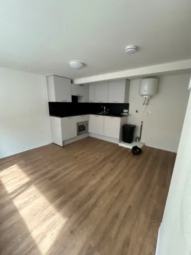 apartment de 27m2 à louer pour 976€/mois à Damsterdiep 22g, Groningen
