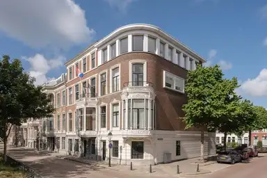 apartment di 100m2 in affitto a 2500€/mese a Surinamestraat 9C, The Hague