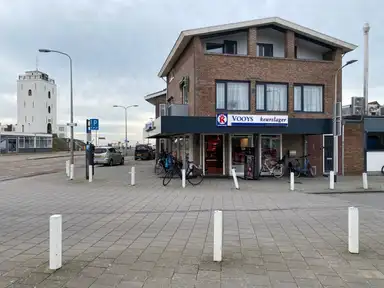 120m2 apartment to rent for 1750€/month in Koninginneweg 59, Katwijk