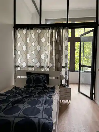 75m2 room to rent for 950€/month in Westzeedijk, Rotterdam
