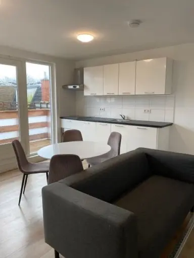 40m2 apartment to rent for 1176€/month in Billitonstraat 17b, Groningen
