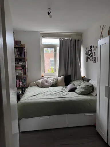 9m2 room to rent for 1200€/month in Riouwstraat, Amsterdam
