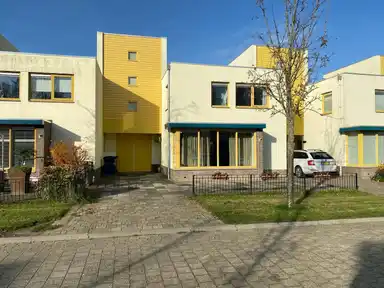 160m2 house to rent for 2495€/month in Ivoorstraat 17, Almere