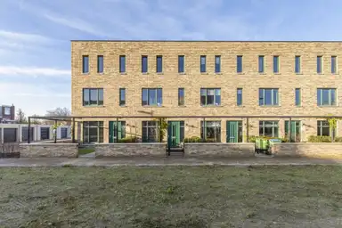 house de 123m2 à louer pour 2950€/mois à Breda