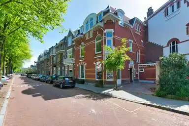 119m2 apartment te huur voor 2200€/maand in Johan van Oldenbarneveltlaan 72, The Hague