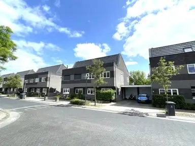 168m2 house to rent for 2500€/month in Hawkinsstraat, Zutphen