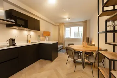 apartment de 46m2 à louer pour 2000€/mois à Molenstraat 5, The Hague