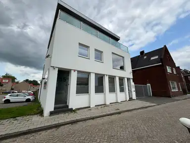 164m2 apartment zu vermieten für 1850€/Monat in Wilhelminastraat 55, Enschede