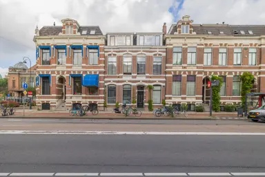 93m2 apartment te huur voor 3750€/maand in Wilhelminastraat 64, Haarlem
